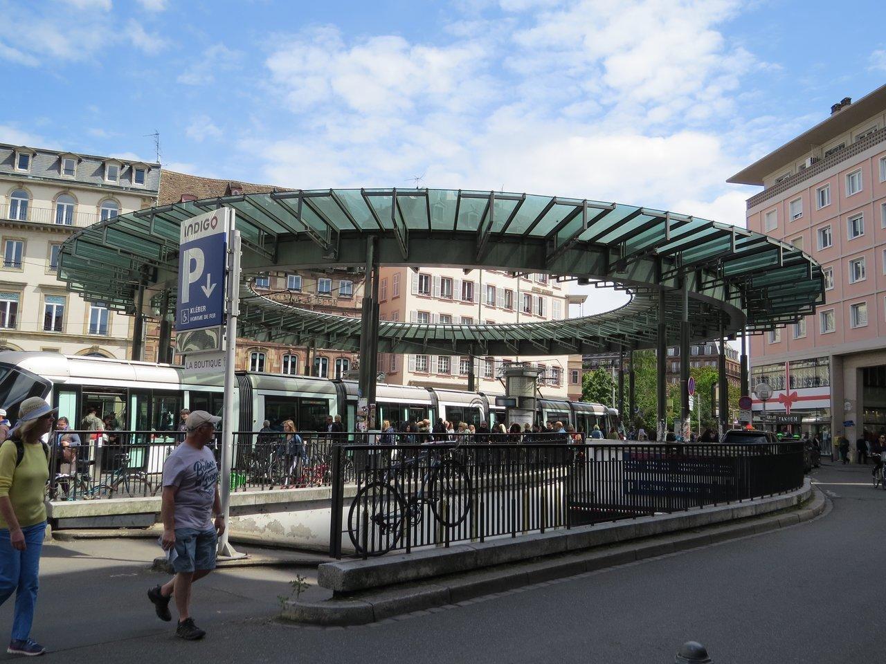 Homme de Fer Bureaux flexibles en